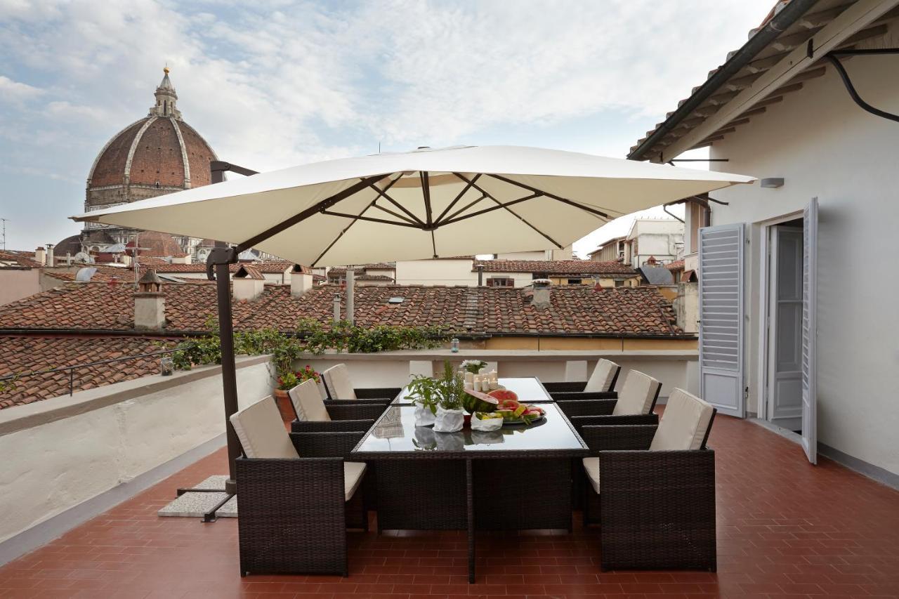 Penthouse With Big Terrace Duomo View Apartment Florence Exterior photo