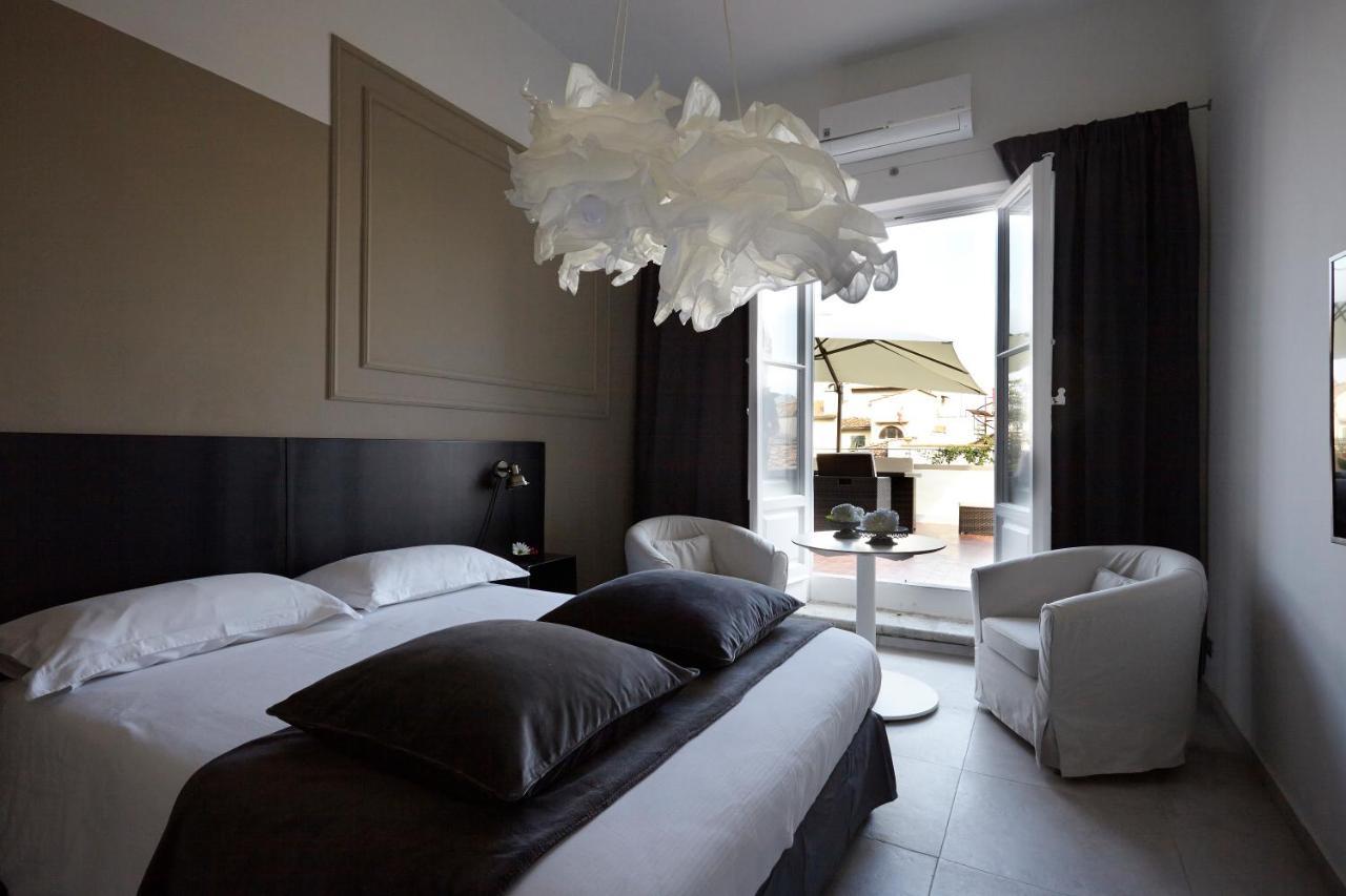 Penthouse With Big Terrace Duomo View Apartment Florence Exterior photo